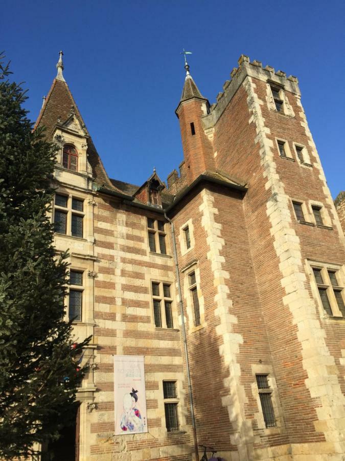 Appartement 4P 70M2 Plein Centre Avec Parking Agen Esterno foto